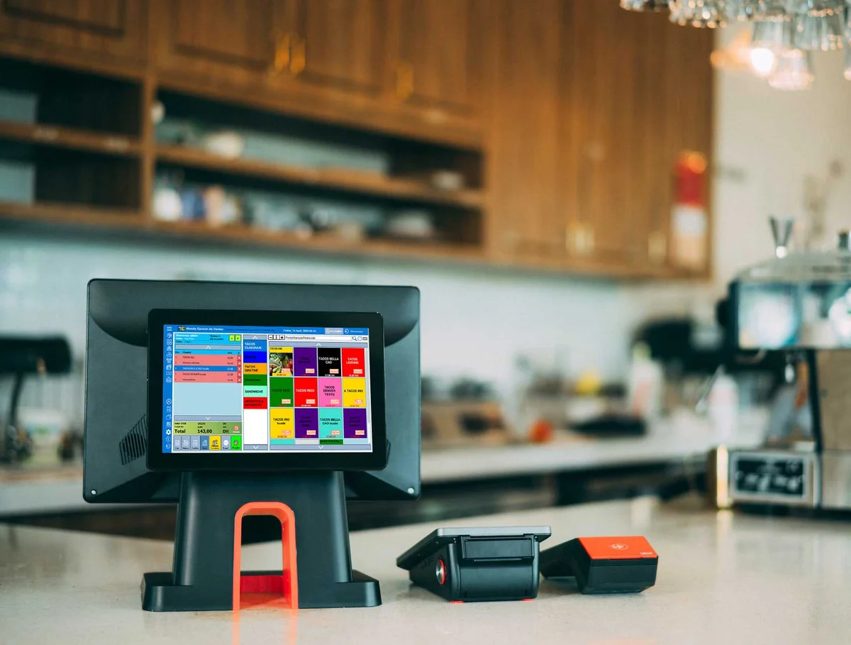 MandeGDV running on a point-of-sale terminal with a receipt printer and card reader